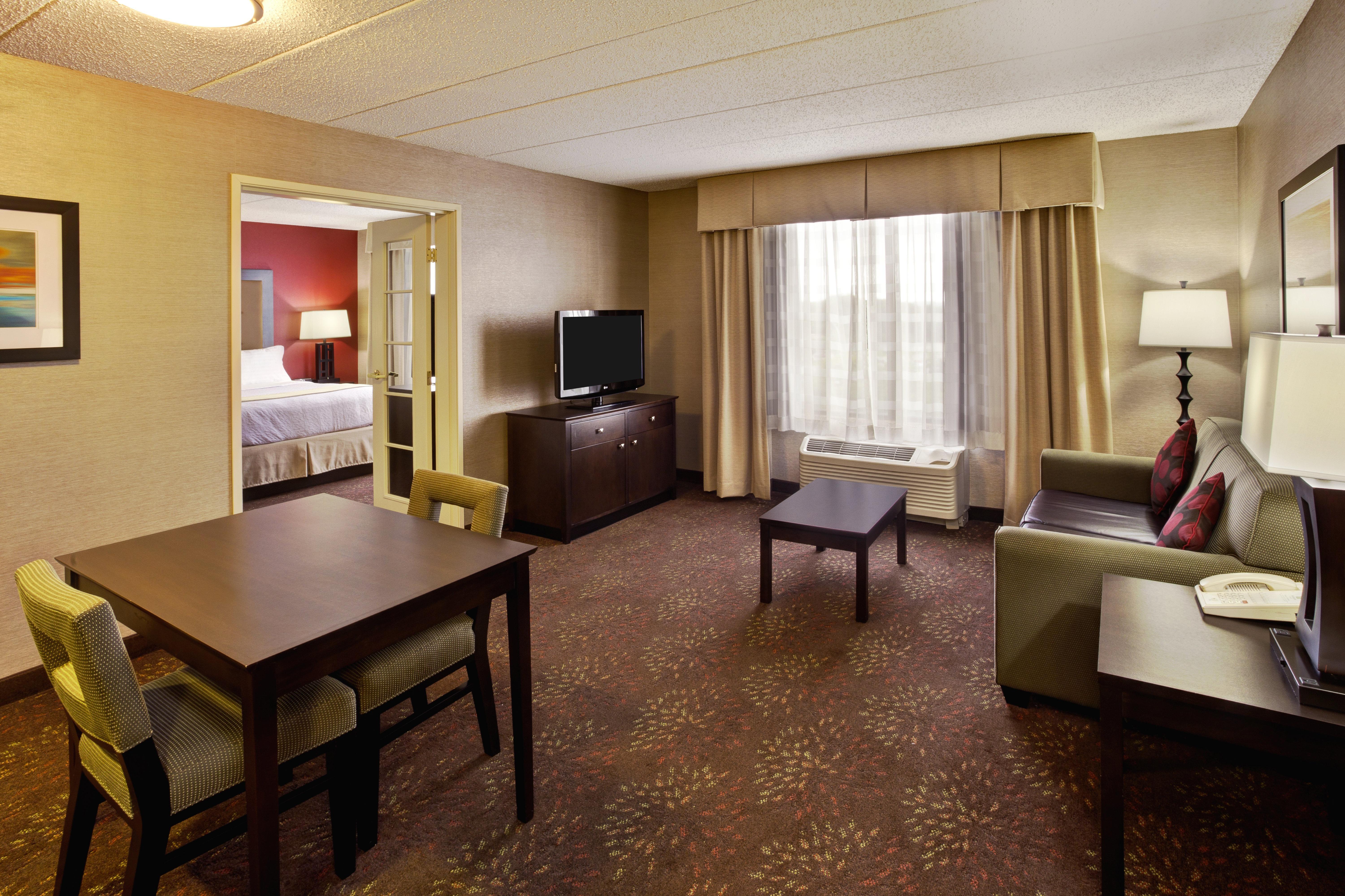 Holiday Inn Hotel & Suites Chicago Northwest - Elgin By Ihg Exterior photo