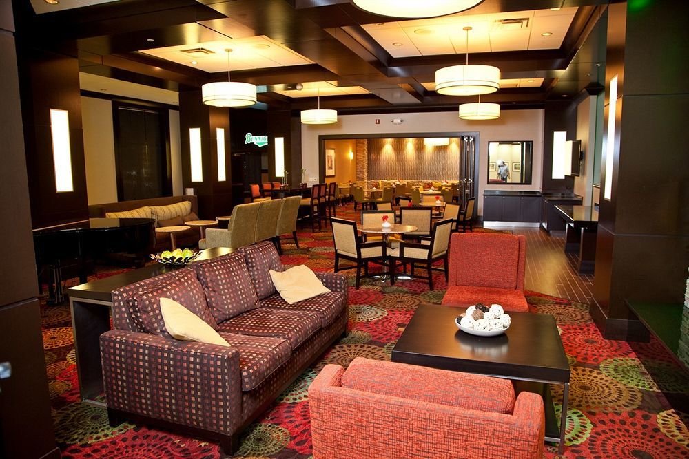 Holiday Inn Hotel & Suites Chicago Northwest - Elgin By Ihg Exterior photo